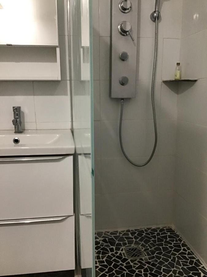 Loft Avec Beaucoup De Cachet Centre Historique Montpellier Apartment Ngoại thất bức ảnh
